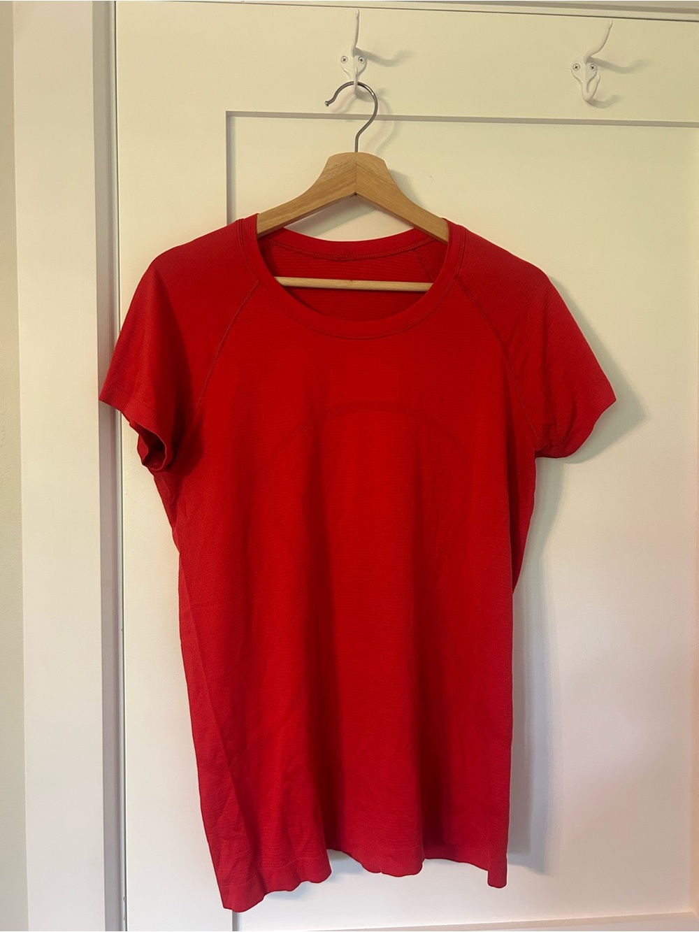 Lululemon swiftly tec short sleeeved short